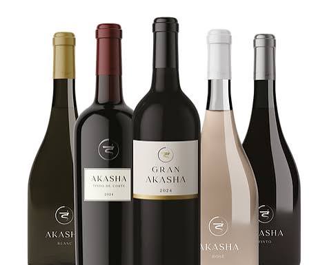 Akasha wine/አካሻ white/red